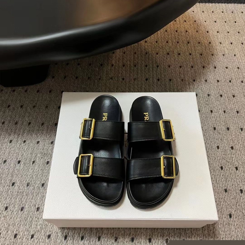 Pra*a sandals